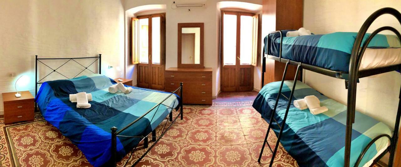 Il Terrazzino Iglesias Bed & Breakfast Exterior photo